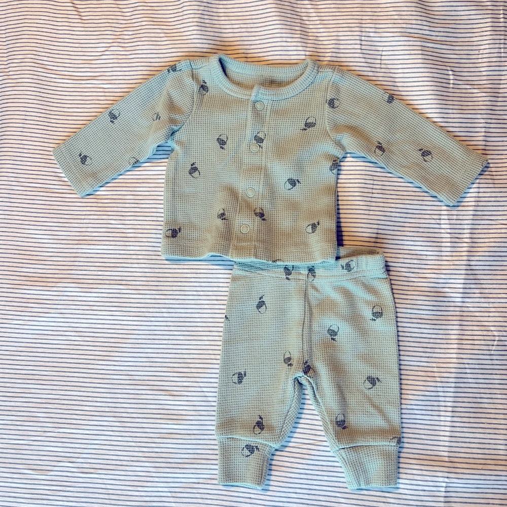 Newborn 2 Piece Just One You Acorn Set